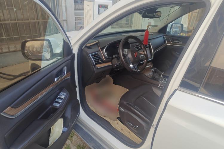 Used Roewe RX8 2018 30T Smart Connectivity All-Wheel Drive Supreme Edition
