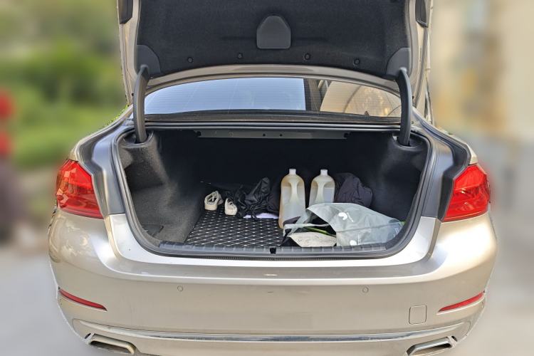 Used BMW 5 Series 2020 530Li Luxury Edition Premium Package
