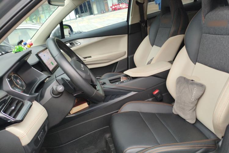 Used Lynk & Co 06 2023 Remix 1.5T Plus Model
