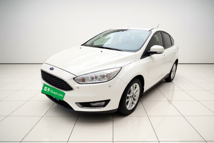 Used Ford Focus 2015 Hatchback EcoBoost 125 Automatic Supreme Style Edition