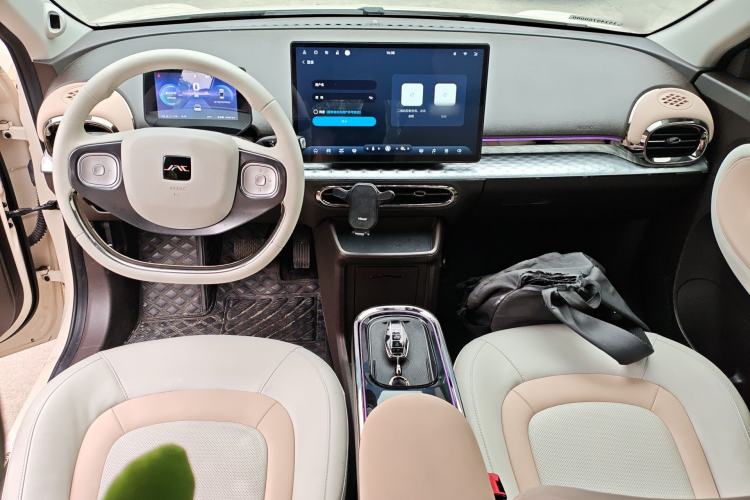 Used JAC Yiwei 3 2023 505km Pro+