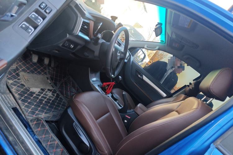 Used JAC Group T8 2019 2.0T Gasoline 4x4 Prestige Version Standard Double Cabin HFC4GA3-4D
