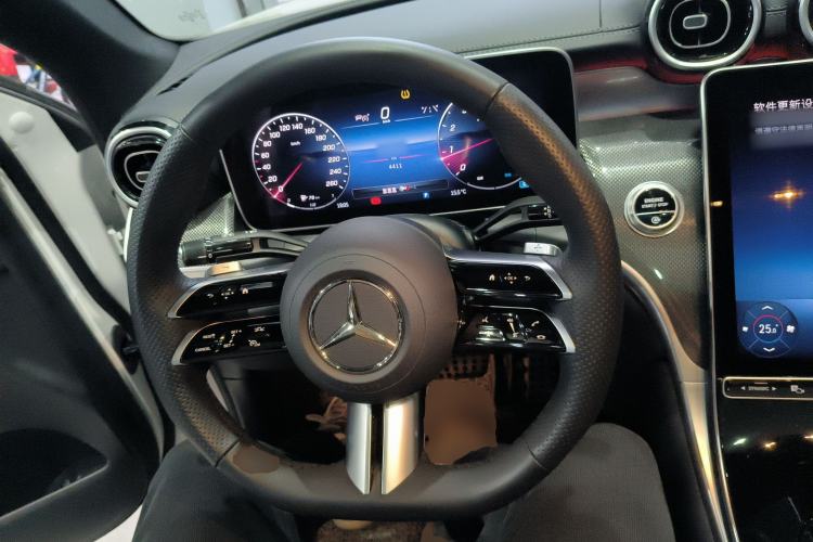 Used Mercedes-Benz GLC Coupe 2024 GLC 260 4MATIC Coupe SUV
