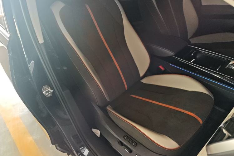 Used Volkswagen ID.6 CROZZ 2022 High-Performance PRIME Edition