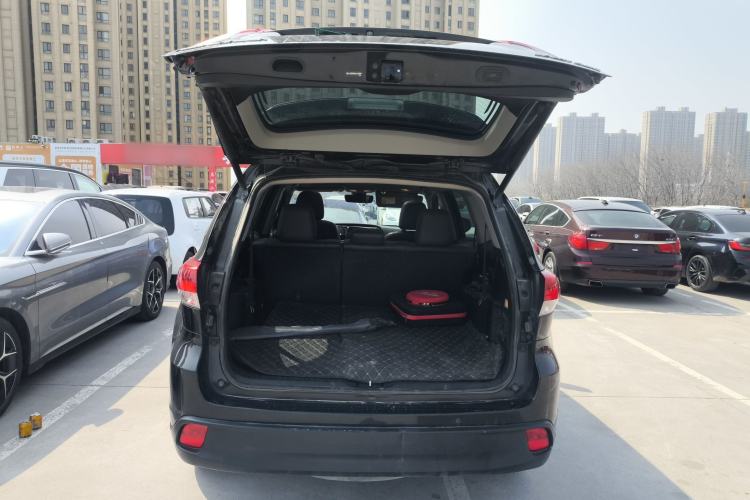 Used Toyota Highlander 2018 2.0T Four-Wheel Drive Luxury Version 7 Seats China VI Standard