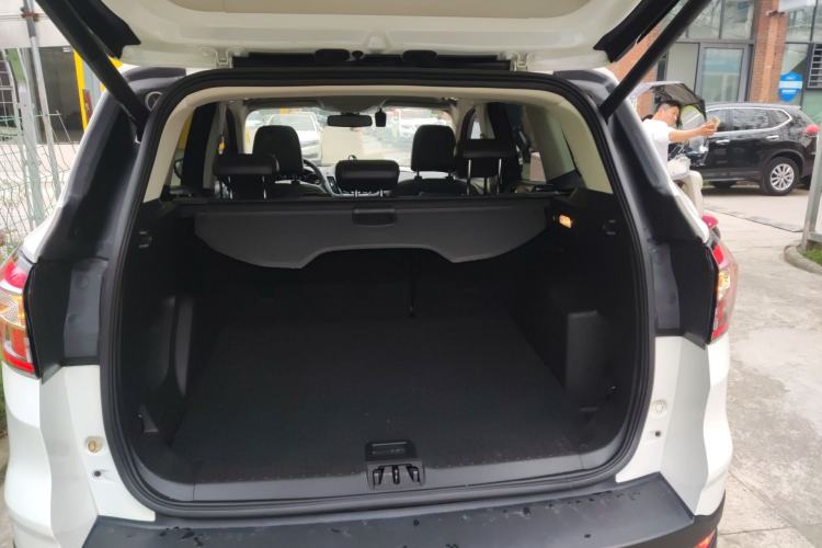 Used Ford Kuga 2017 EcoBoost 245 Four-Wheel-Drive Sport Model Trunk