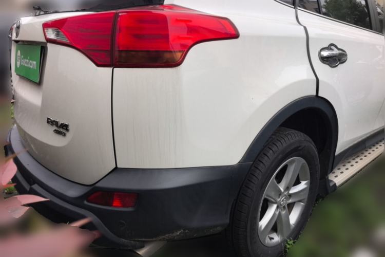 Used Toyota RAV4 2013 2.0L CVT Four-Wheel Drive New Edition Rear Right 45 Deg