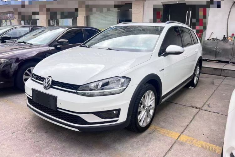 Used Volkswagen Golf 2019 1.8TSI Travel Edition