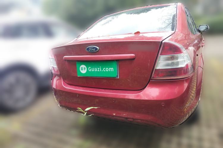 Used Ford Focus 2012 Sedan Classic 1.8L Manual Base Model
