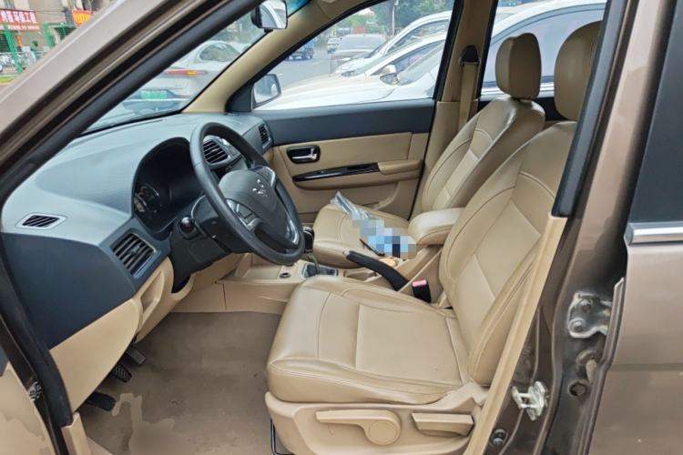 Used Wuling Hongguang 2014 1.5L S Comfort Model Left Front Seat