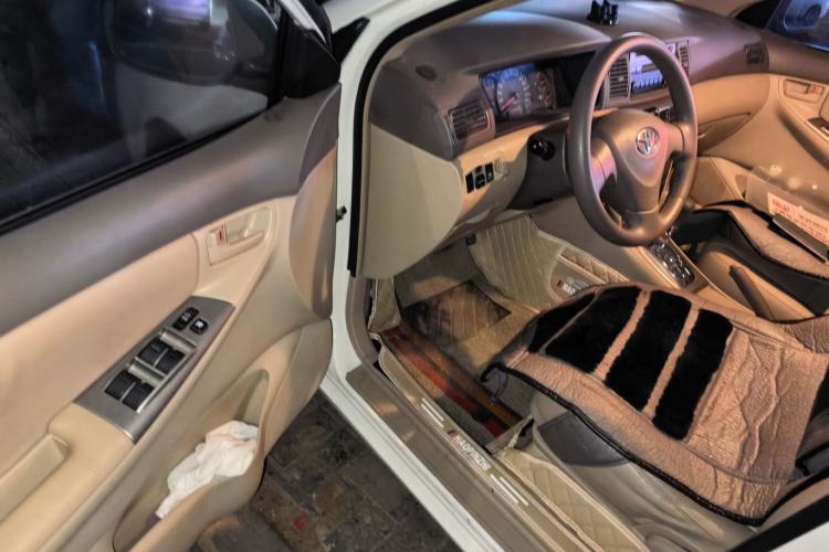 Used Toyota Corolla EX 2011 1.6L Automatic Luxury Edition Driver Seat