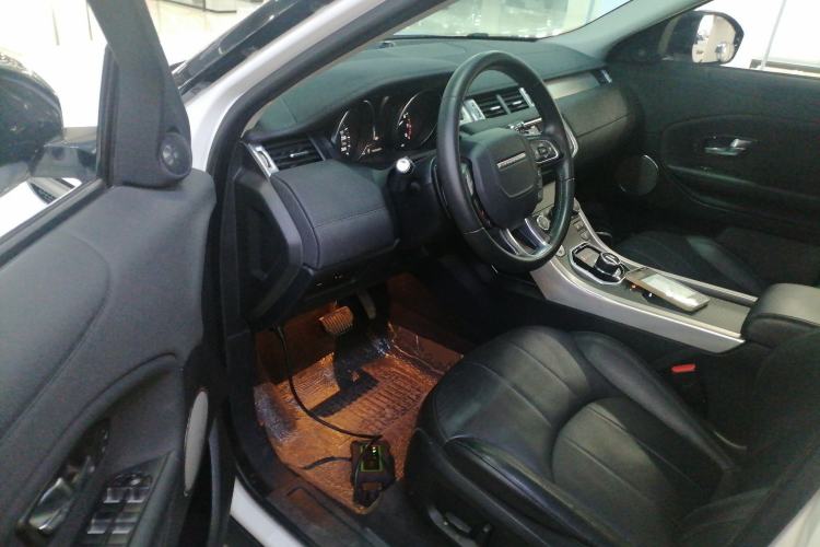 Used Land Rover Range Rover Evoque 2018 240PS PURE Style Edition