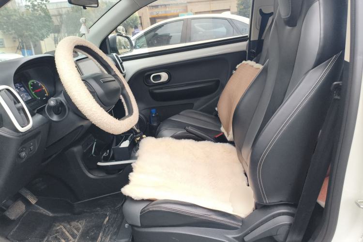 Used Roewe Clever 2022 311km QiQi BoBo Edition Left Front Seat
