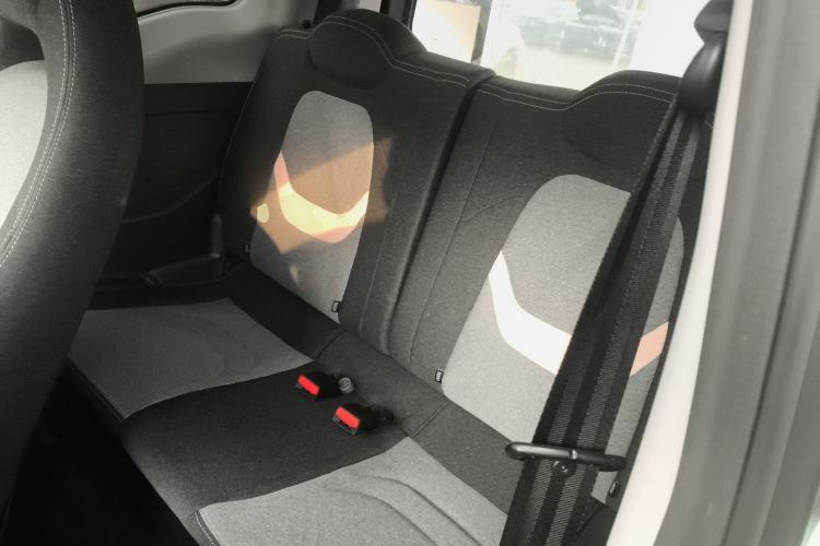 Used Chery QQ Ice Cream 2022 170km Sundae Phosphate Lithium-Ion