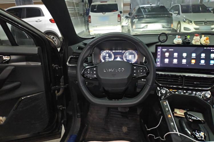 Used Lynk & Co 06 2023 Remix 1.5T Hero