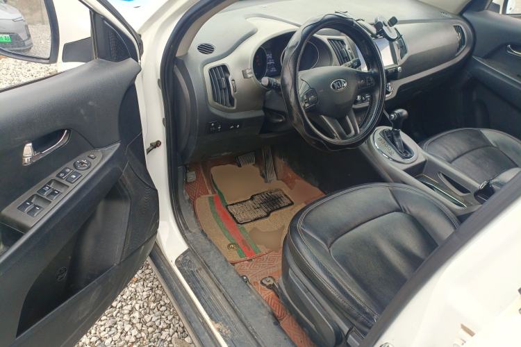 Used Kia Sportage R 2015 2.0L Automatic Two-Wheel Drive DLX Model Driver Seat