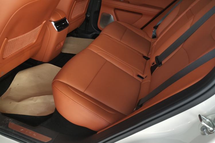 Used Hima AITO M5 2025 Extended-Range Ultra All-Wheel-Drive Version