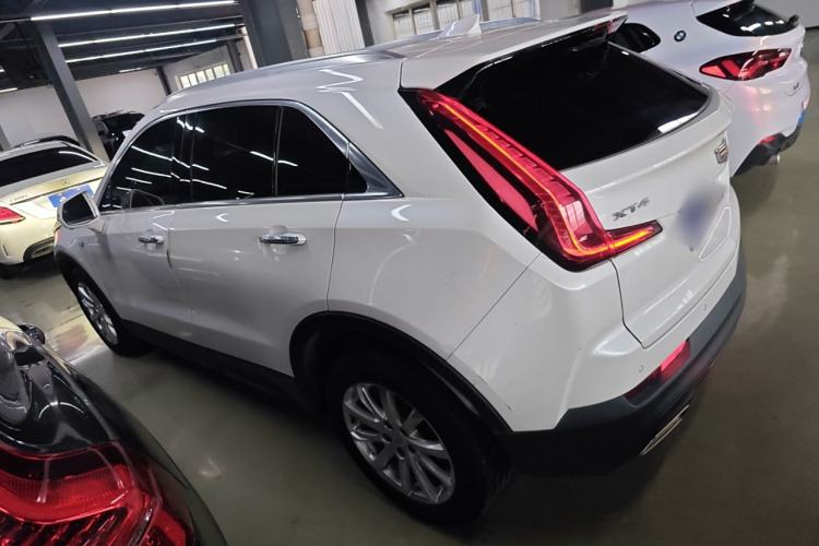 Used Cadillac XT4 2020 28T Two-Wheel Drive Tech Version