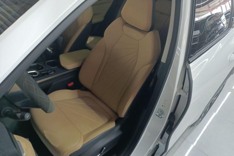 Used Geely Auto FX11 2023 1.5TD DCT Prestige Edition
