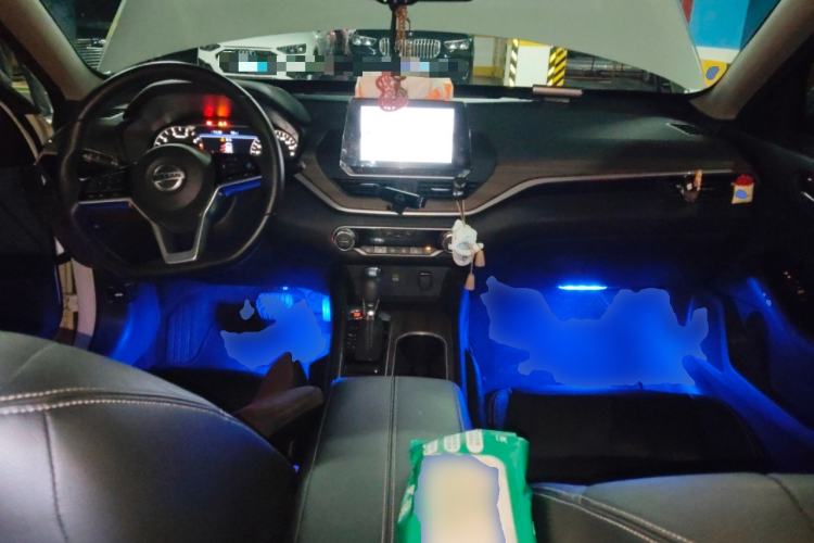 Used Nissan Teana 2021 2.0L XL Upper AD1 Smart Drive & Navigation Edition Center Console