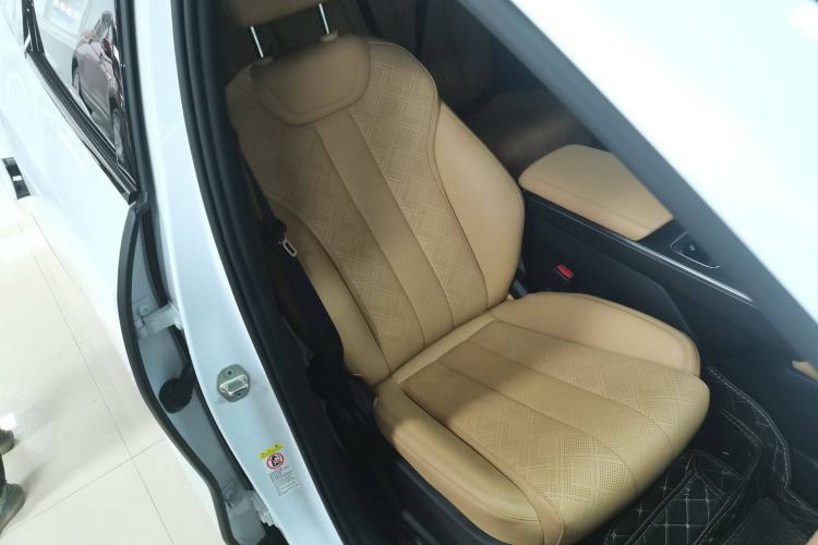 Used BYD Song L DM-i 2024 112 km Leading Edition