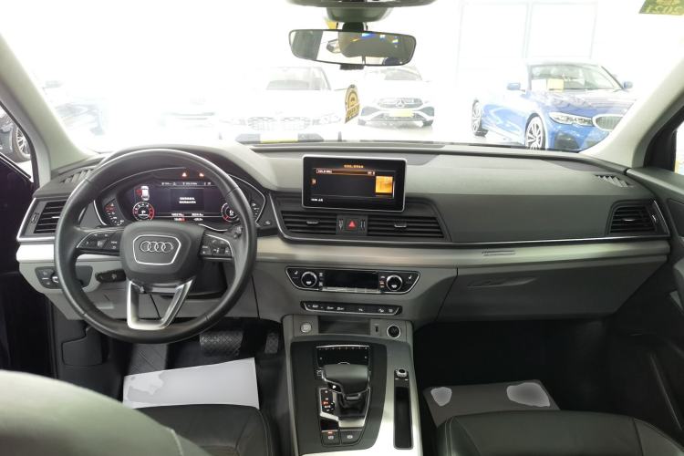 Used Audi Q5L 2018 40 TFSI Prestige Fashion Edition China V Center Console