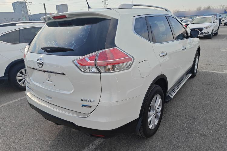 Used Nissan X-Trail 2014 2.5L CVT Luxury Edition 4WD
