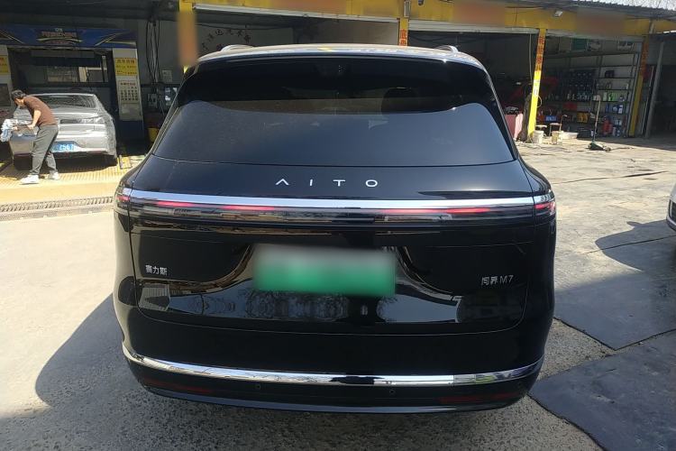 Used Hima AITO M7 2026 Model Range-Extending Max All-Wheel Drive 5-Seater Version
