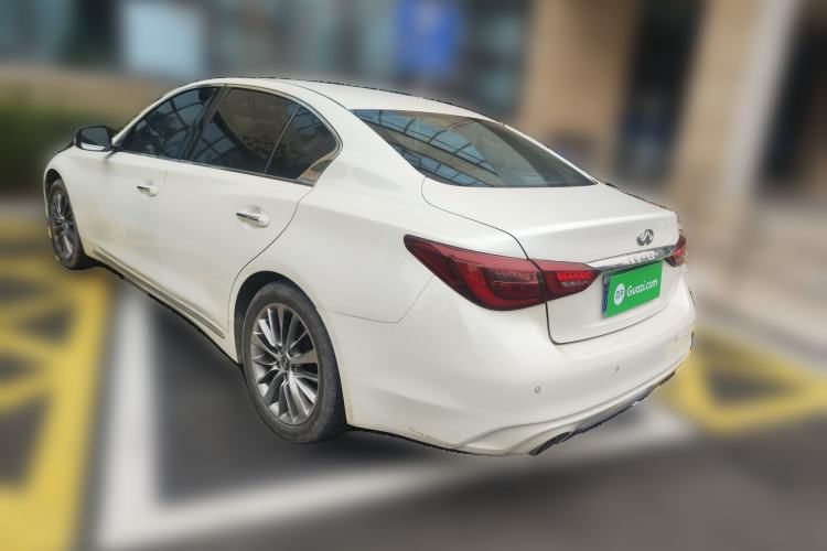 Used Infiniti Q50L 2018 2.0T Enjoyment Version China VI Standard