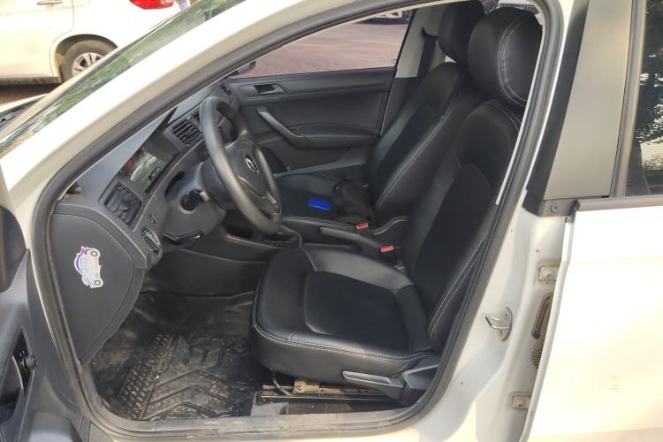 Used Volkswagen Santana 2016 1.6L Automatic Fashion Edition
