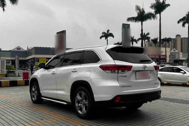 Used Toyota Highlander 2018 2.0T Four-Wheel Drive Luxury Version 7 Seats China VI Standard
