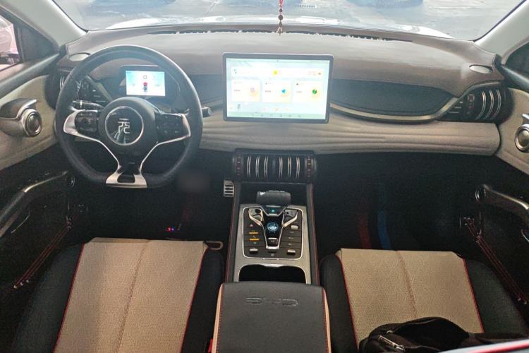 Used BYD Yuan PLUS 2022 510 km Flagship Version Center Console