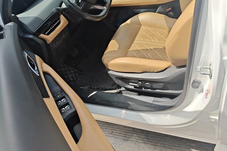 Used CHANGAN UNI-K 2021 2.0T Excellence Edition Driver Seat