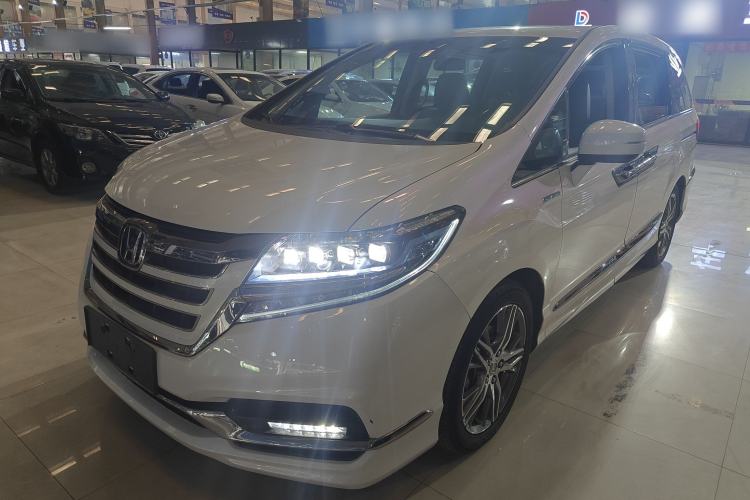 Used Honda Elysion 2019 2.0L Hybrid Luxury Edition
