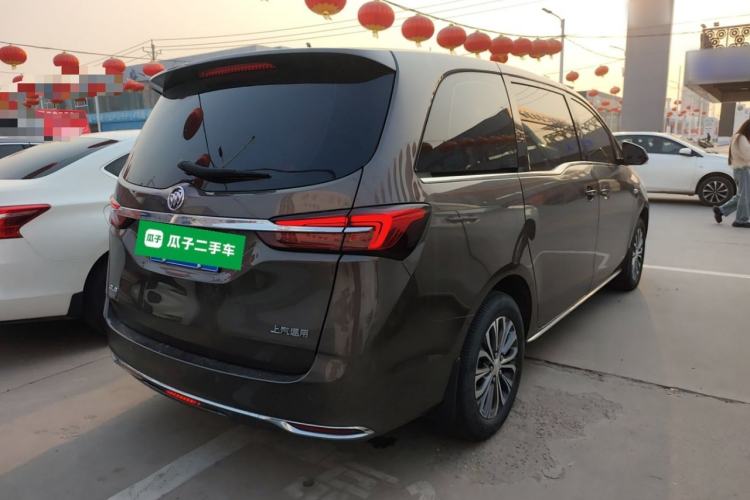 Used Buick GL8 2023 Land Executive Class Comfort Model
