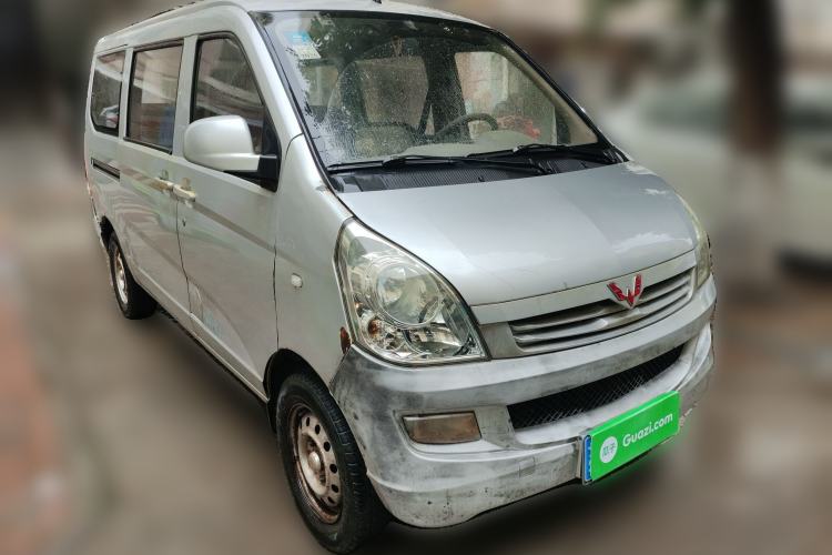 Used Wuling Rongguang 2014 1.2L S Base Model

