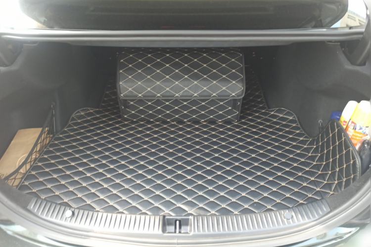 Used Mercedes-Benz C-Class 2017 Restyled C 180 L Fashion Edition Sport Version
