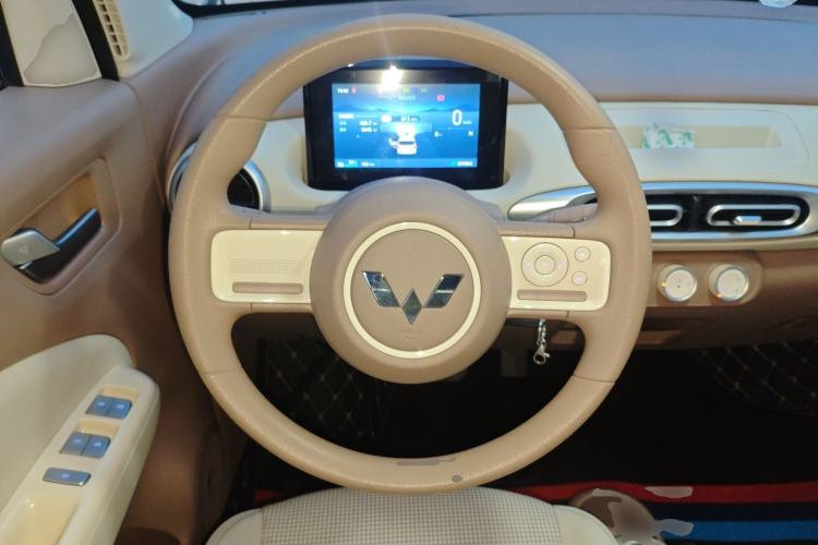 Used Wuling Hongguang MINIEV 2025 Four-Door Version Advanced Edition
