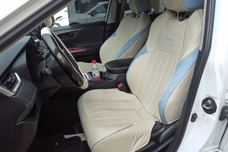 Used Toyota Wildlander 2024 2.0L CVT Two-Wheel Drive Leading Edition