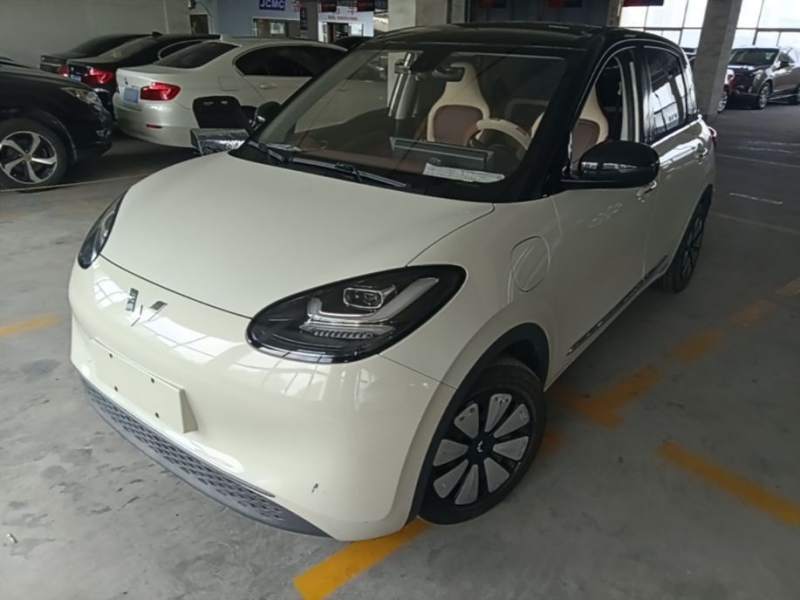 Used Wuling Bingo 2023 333 km Enjoyment Version — 1