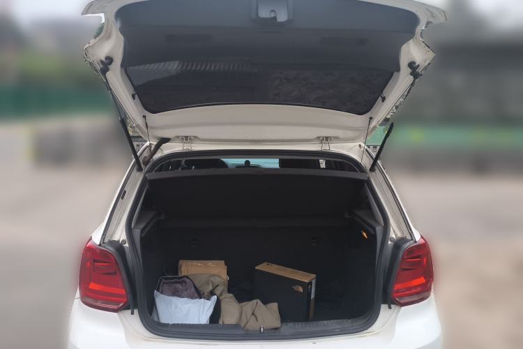 Used Volkswagen Polo 2016 1.4L Automatic Trendy Model
