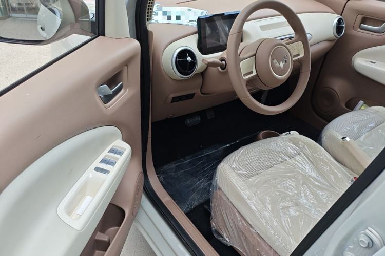 Used Wuling Hongguang MINIEV 2025 Four-Door Version Advanced Edition