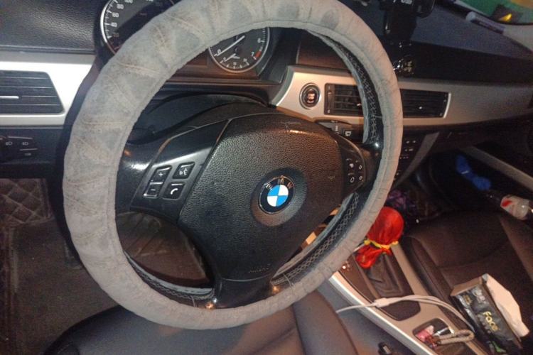 Used BMW 3 Series 2010 320i Luxury Model
