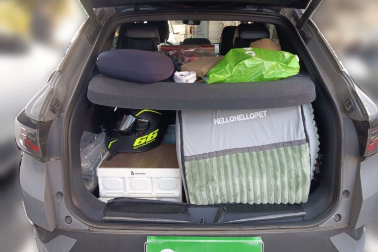 Used Volkswagen ID.4 CROZZ 2022 Long-Range Lite PRO Edition Trunk