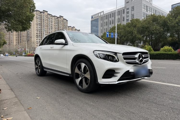 Used Mercedes-Benz GLC 2018 GLC 300 4MATIC Sport Edition Exterior 3