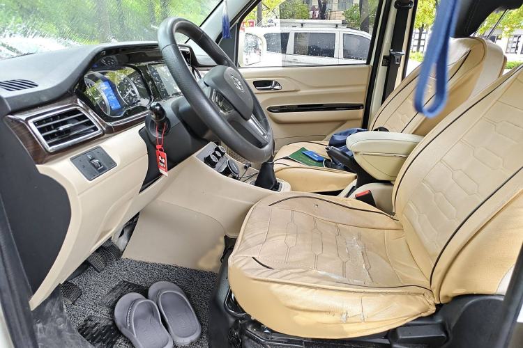 Used Kuayue Kuayue Xing V7 2022 1.6L Gasoline Comfort Version 5-Seater Dual-Door Design – DAM16KR