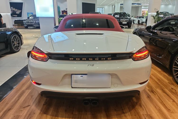 Used Porsche 718 2022 Boxster 2.0T Rear