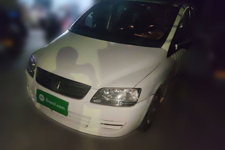 Used Zotye M300 2010 1.6L Gasoline Standard 6-Seater