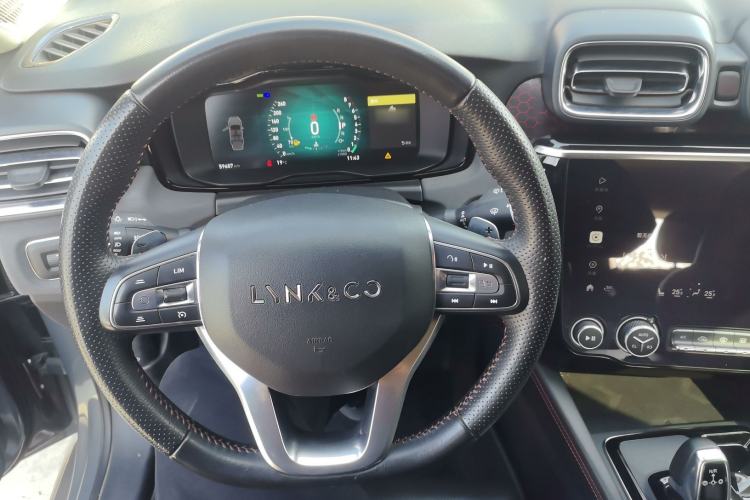 Used Lynk & Co 02 2019 1.5T DCT Two-Wheel Drive Pro Edition China VI Standard