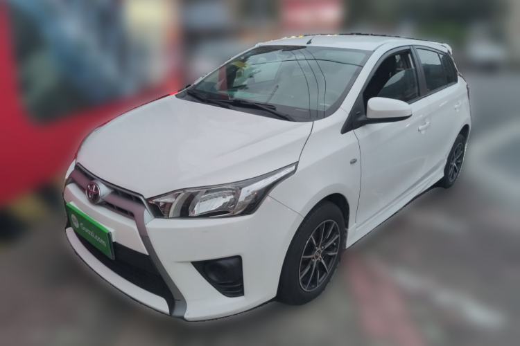 Used Toyota YARiS L Zhi Xuan 2015 1.5E Automatic Charm Edition